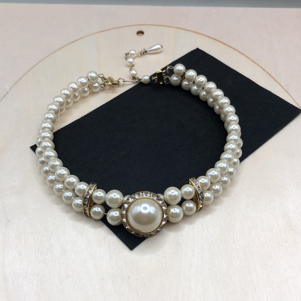 Vintage faux pearl statement style costume collar choker necklace-dressy